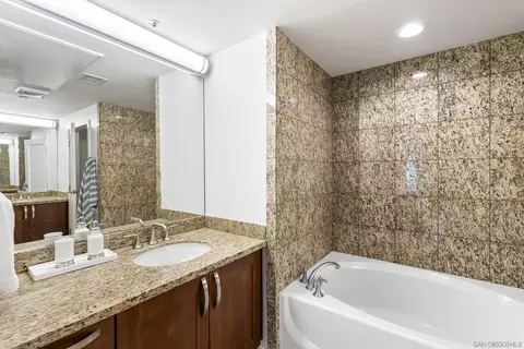 Bath - 5410 La Jolla Blvd #A111, La Jolla, CA 92037 photo 1 of 3