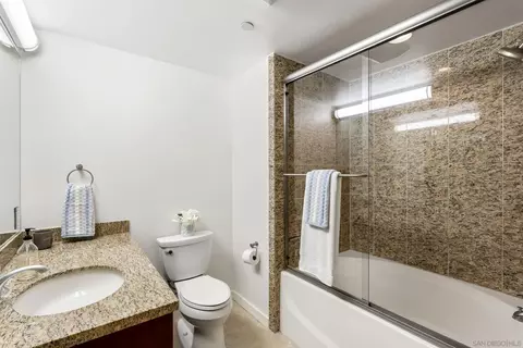 Bath - 5410 La Jolla Blvd #A111, La Jolla, CA 92037 photo 3 of 3