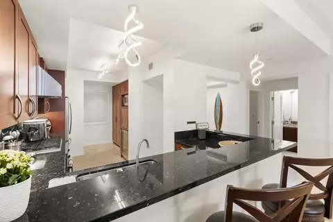 Kitchen - 5410 La Jolla Blvd #A111, La Jolla, CA 92037 photo 2 of 5