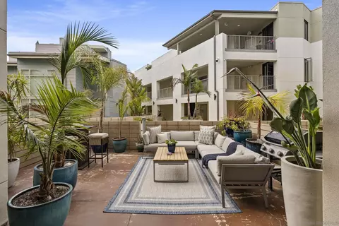 Exterior - 5410 La Jolla Blvd #A111, La Jolla, CA 92037 photo 4 of 7
