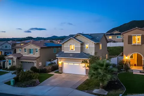 Exterior - 310 Falabella Ln, Fallbrook, CA 92028 photo 1 of 12