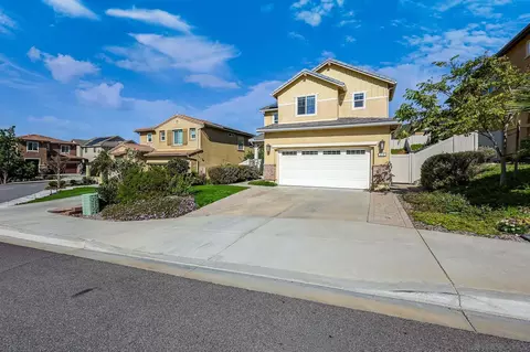 Exterior - 310 Falabella Ln, Fallbrook, CA 92028 photo 3 of 12