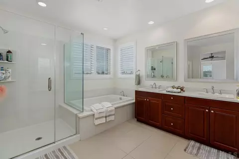 Bath - 41200 Saint Croix, Temecula, CA 92591 photo 2 of 3