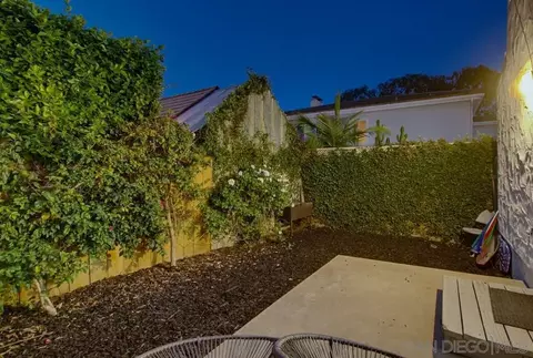 Exterior - 521 Arenas, La Jolla, CA 92037 photo 12 of 13