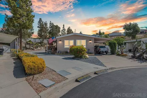 28730 Via El Ave, Murrieta, CA 92563