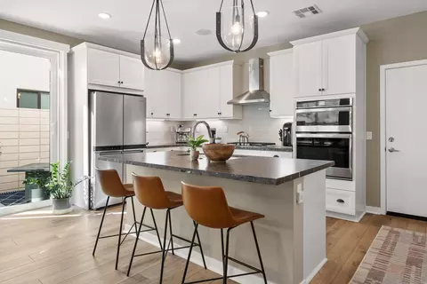 Kitchen - 13085 Olympus Cir #1, Poway, CA 92064 photo 1 of 5