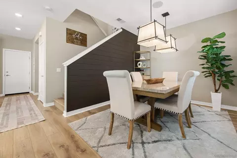 Dining - 13085 Olympus Cir #1, Poway, CA 92064 photo 1 of 2