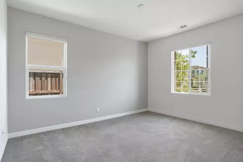 Bedroom - 5610 Chincoteague Ct, Oceanside, CA 92057 photo 3 of 5