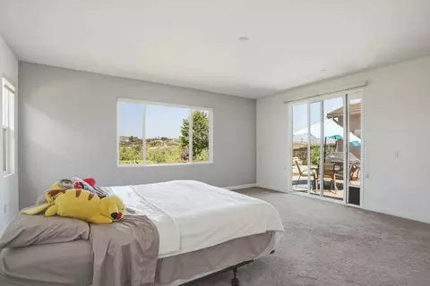 Bedroom - 5610 Chincoteague Ct, Oceanside, CA 92057 photo 2 of 5
