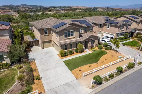 View/Area - 5610 Chincoteague Ct, Oceanside, CA 92057 photo 4 of 12