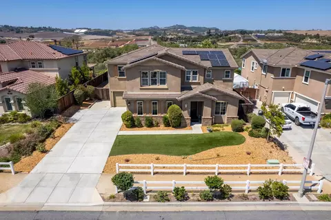 View/Area - 5610 Chincoteague Ct, Oceanside, CA 92057 photo 1 of 12
