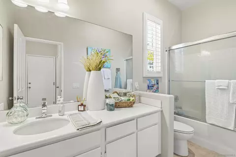 Bath - 41848 Cascades, Temecula, CA 92591 photo 3 of 3
