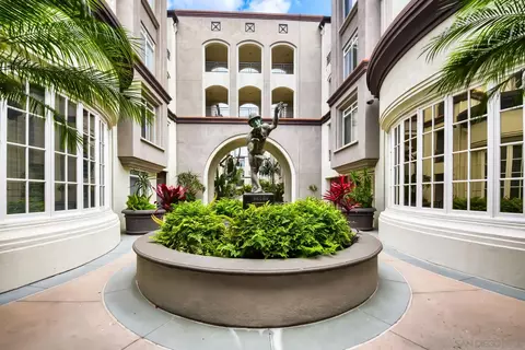 9293 Regents Rd #C108, La Jolla, CA 92037