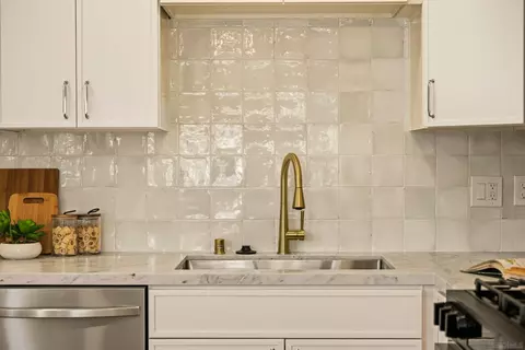 Kitchen - 12043 Gay Rio, Lakeside, CA 92040 photo 5 of 5