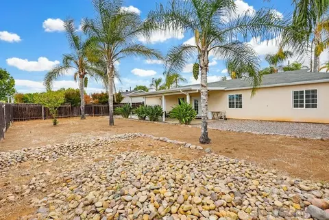 Exterior - 200 Gull Pl, El Cajon, CA 92019 photo 8 of 11