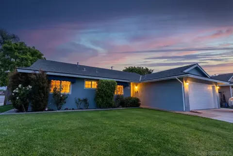 20022 Cove Cir, Huntington Beach, CA 92646
