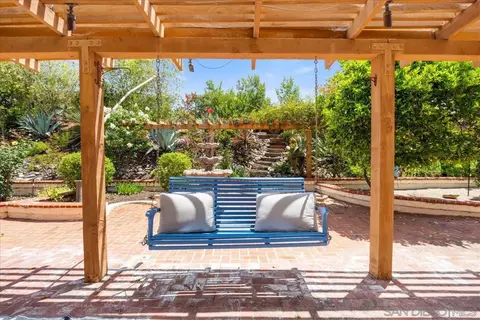 17685 Cumana Ter, San Diego, CA 92128