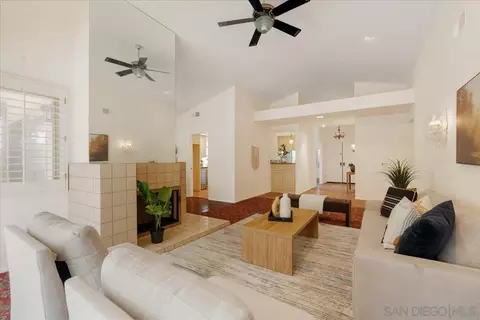 17685 Cumana Ter, San Diego, CA 92128