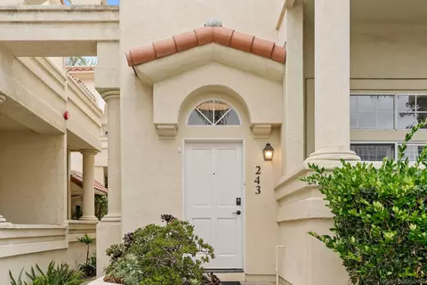 243 S Sierra Ave, Solana Beach, CA 92075 photo 3