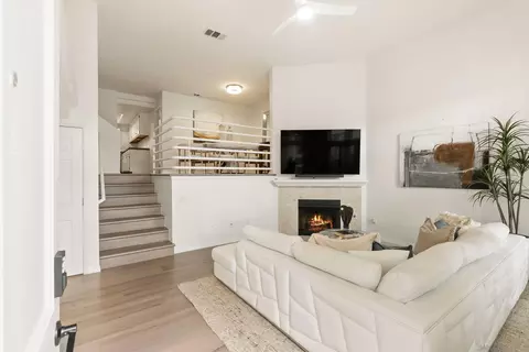 243 S Sierra Ave, Solana Beach, CA 92075 photo 5