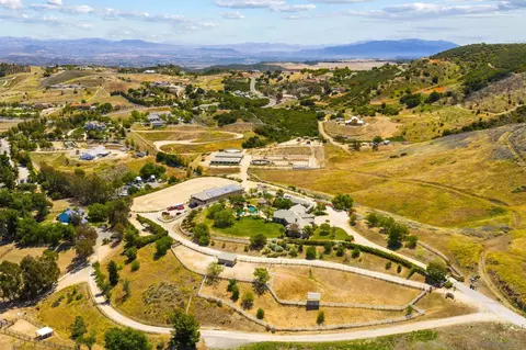 20420 Wendy Ln, Murrieta, CA 92562