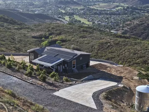 13710 Calle Del Sol, Jamul, CA 91935