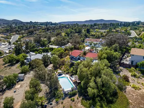 View/Area - 15031 Heath Dr, Poway, CA 92064 photo 3 of 7