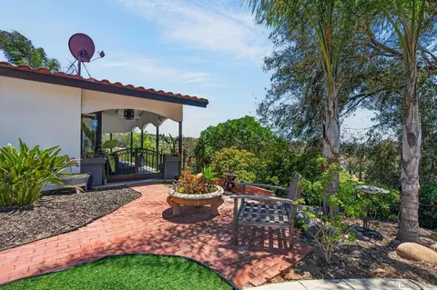 Exterior - 15031 Heath Dr, Poway, CA 92064 photo 6 of 19