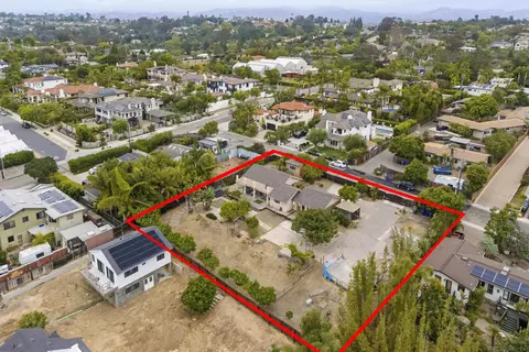 View/Area - 752 Bracero Rd, Encinitas, CA 92024 photo 9 of 12