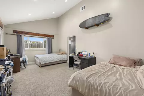 Bedroom - 752 Bracero Rd, Encinitas, CA 92024 photo 3 of 4