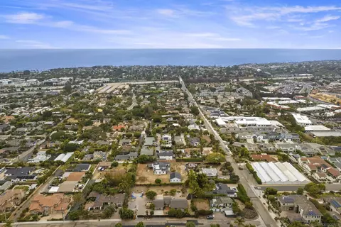 View/Area - 752 Bracero Rd, Encinitas, CA 92024 photo 10 of 12