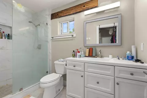 Bath - 752 Bracero Rd, Encinitas, CA 92024 photo 6 of 6