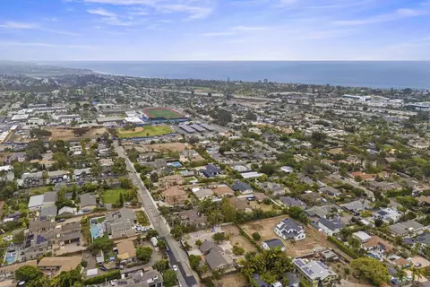 View/Area - 752 Bracero Rd, Encinitas, CA 92024 photo 11 of 12