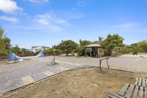 Exterior - 752 Bracero Rd, Encinitas, CA 92024 photo 11 of 11