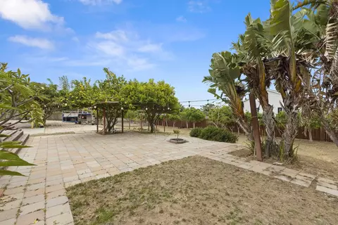 Exterior - 752 Bracero Rd, Encinitas, CA 92024 photo 7 of 11
