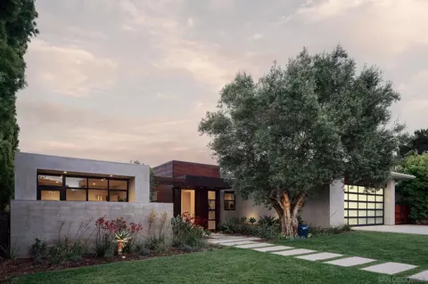 Exterior - 326 S Nardo, Solana Beach, CA 92075 photo 6 of 11