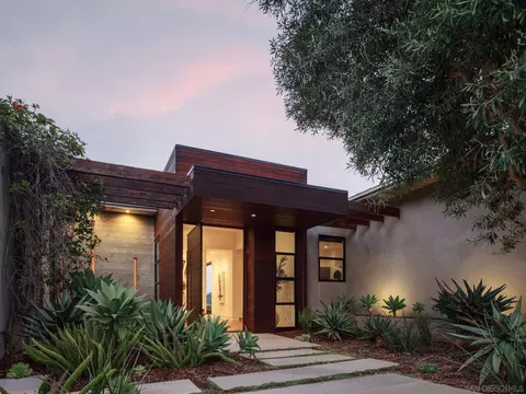 Exterior - 326 S Nardo, Solana Beach, CA 92075 photo 7 of 11