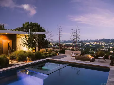 Exterior - 326 S Nardo, Solana Beach, CA 92075 photo 3 of 11