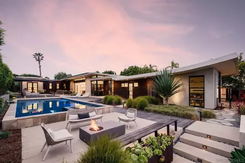 Exterior - 326 S Nardo, Solana Beach, CA 92075 photo 2 of 11