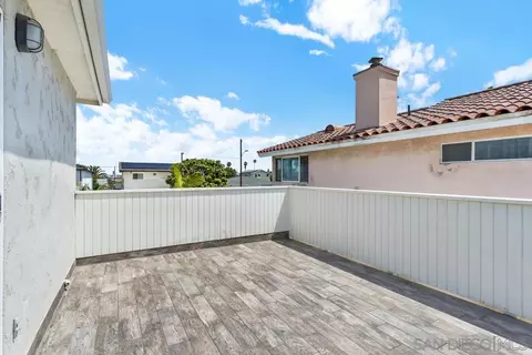 Exterior - 205 Calla Ave, Imperial Beach, CA 91932 photo 6 of 17