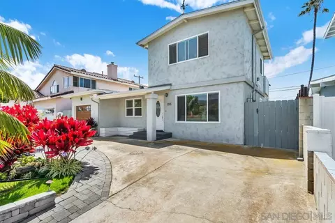 Exterior - 205 Calla Ave, Imperial Beach, CA 91932 photo 4 of 17