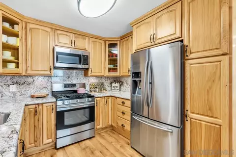 Kitchen - 205 Calla Ave, Imperial Beach, CA 91932 photo 3 of 4