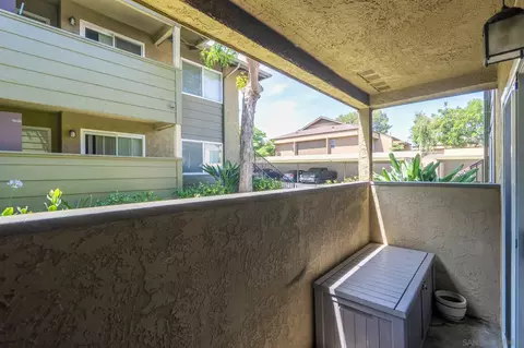 Exterior - 180 Avenida Descanso #A, Oceanside, CA 92057 photo 5 of 10