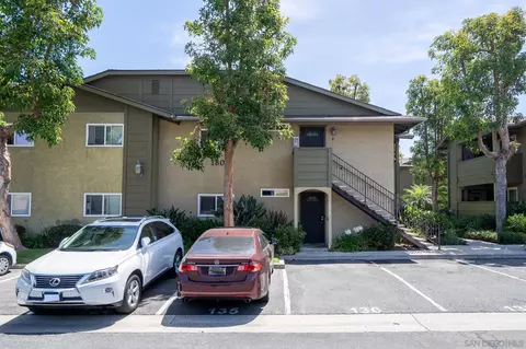 Exterior - 180 Avenida Descanso #A, Oceanside, CA 92057 photo 10 of 10