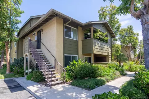 Exterior - 180 Avenida Descanso #A, Oceanside, CA 92057 photo 4 of 10