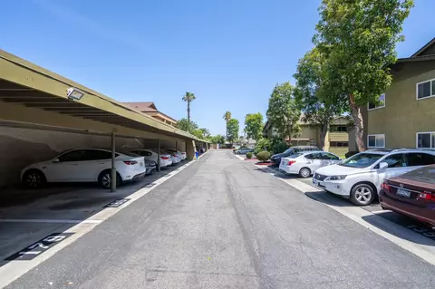 Exterior - 180 Avenida Descanso #A, Oceanside, CA 92057 photo 8 of 10