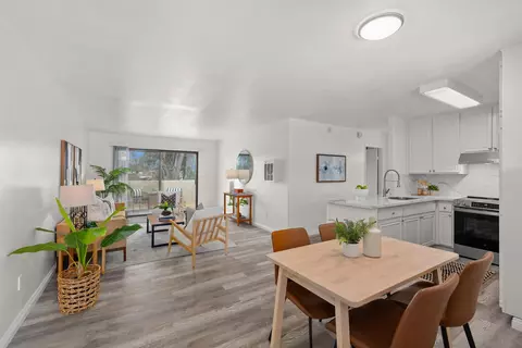 2605 Pico Pl #215, San Diego, CA 92109