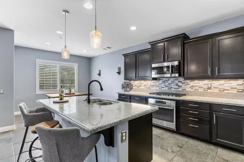 Kitchen - 1018 Bellingham Dr, Oceanside, CA 92057 photo 3 of 4