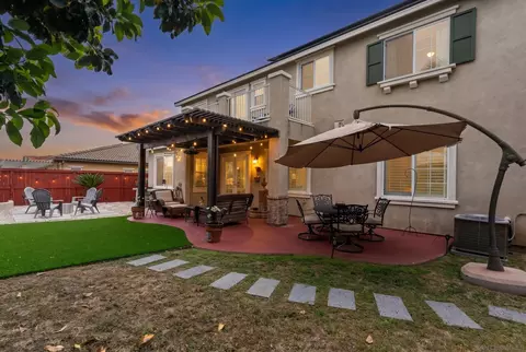 Exterior - 1018 Bellingham Dr, Oceanside, CA 92057 photo 10 of 10