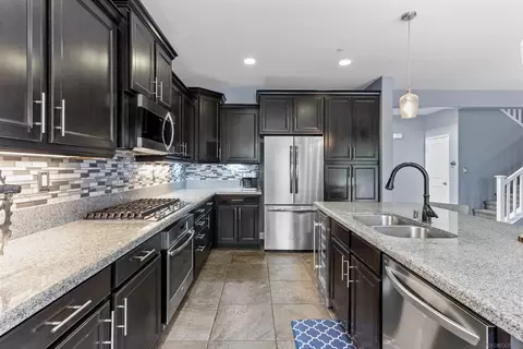 Kitchen - 1018 Bellingham Dr, Oceanside, CA 92057 photo 2 of 4